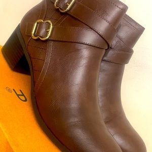 Unisa Med Brown Leather Ankle boots